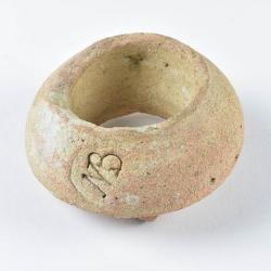 1986.008.0972 3/4 view