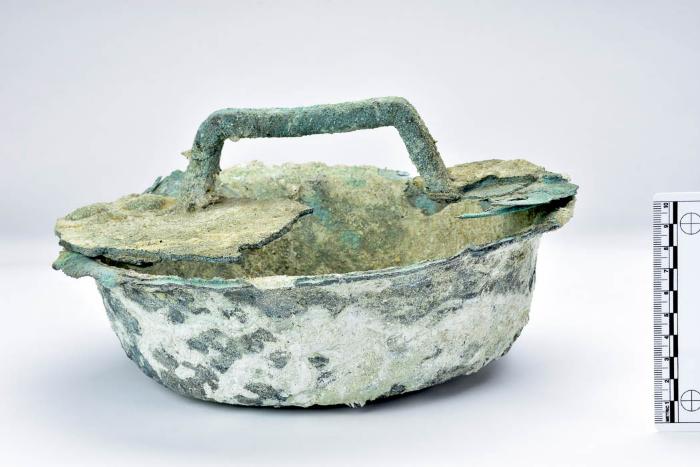 1986.008.1512 (TOP)/.1510